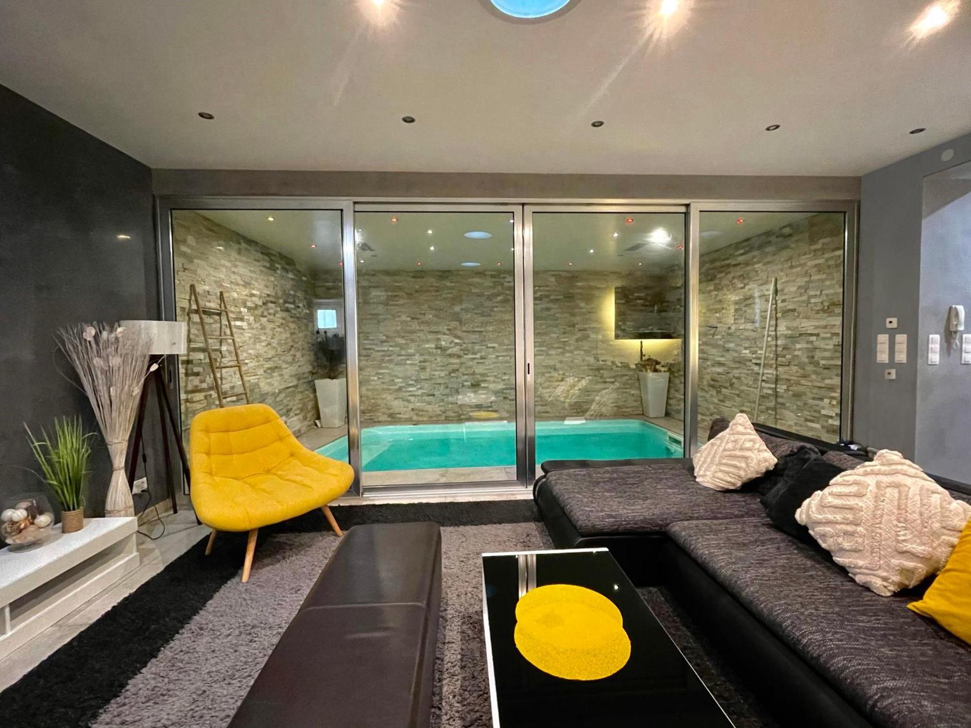 Appartement Standing Piscine Interieur Privatisee . Мюциг Экстерьер фото